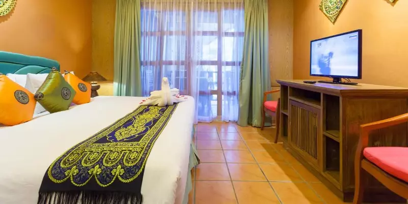 room_a4071bdc-8c35-4d5e-9d63-6776f6f2c6fa