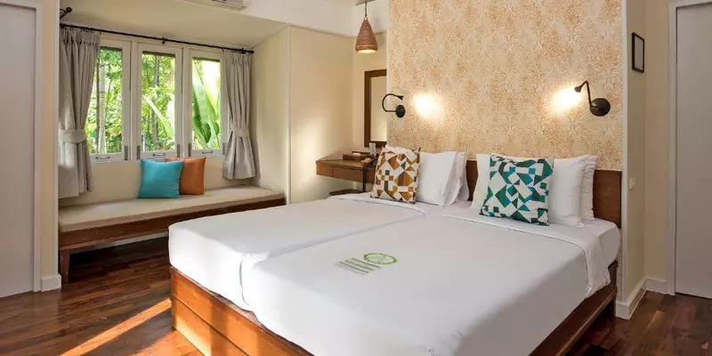 room_a035a9d2-a26c-48d3-a369-35e22f9bc520
