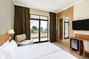 room_fe26156b-4efa-4cec-88ea-92a96e0ec9a0.jpg
