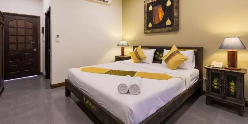 room_2933d33d-a1ac-4676-8fec-ad6e91ed2e18