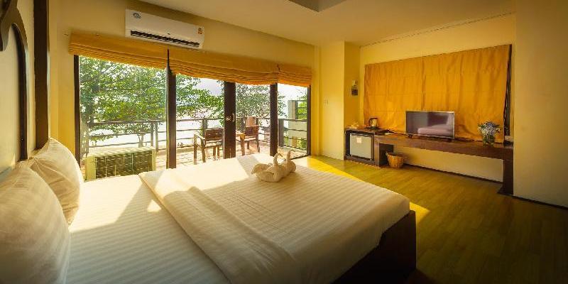room_4bf4d761-addc-4690-95aa-eeeb6b299f0b.jpg