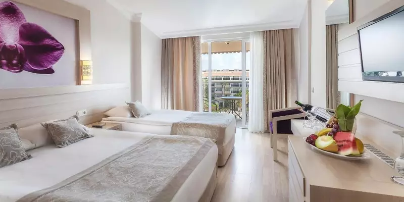 room_ed49b380-51dd-4939-8877-d5d67988ca37.jpg