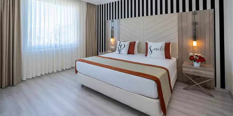 room_e897d6ad-c01e-4001-b3a4-d522b28b1dd8