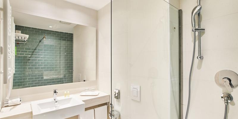 room_a26797ea-5c8e-46cb-958d-879adb4793bc.jpg
