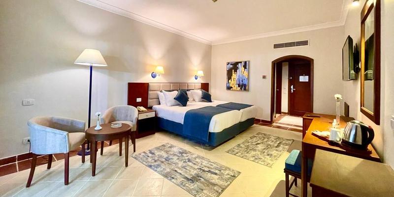 room_091a1e79-d22f-4981-8630-0957a0e99cd2