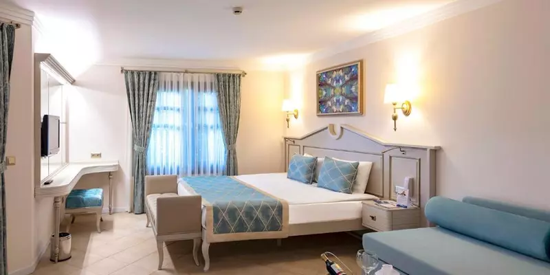 room_ee5af674-5459-4bc8-b9bd-bc084022455d.jpg