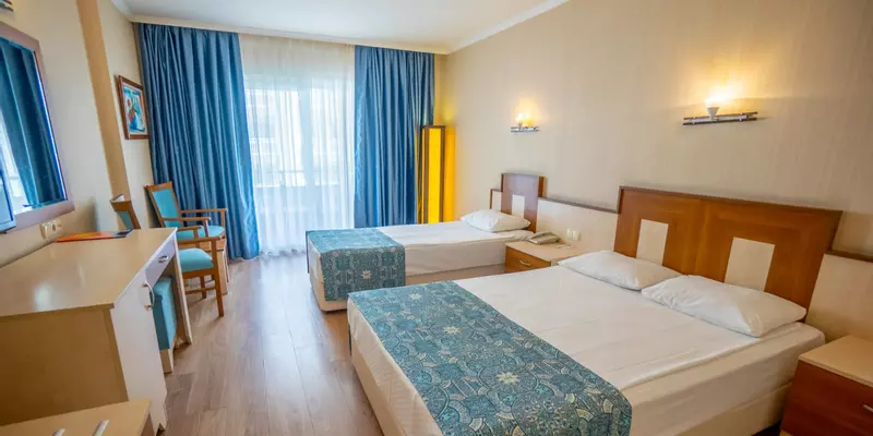 room_39ff05b6-c4b2-4f24-a7ed-22fe5c693aac
