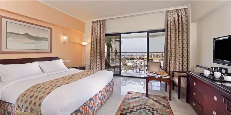 room_bdff50bf-5ed1-475f-bc75-ae92d9bfb5cf