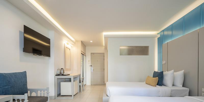 room_9c353284-7a5a-422c-af87-4b8a7d8d4ef0