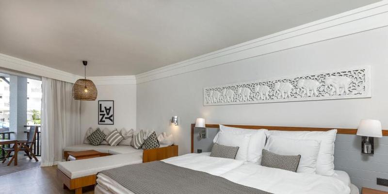 room_c24bc39f-3d87-42a3-9914-3f93ee155c8f.jpg