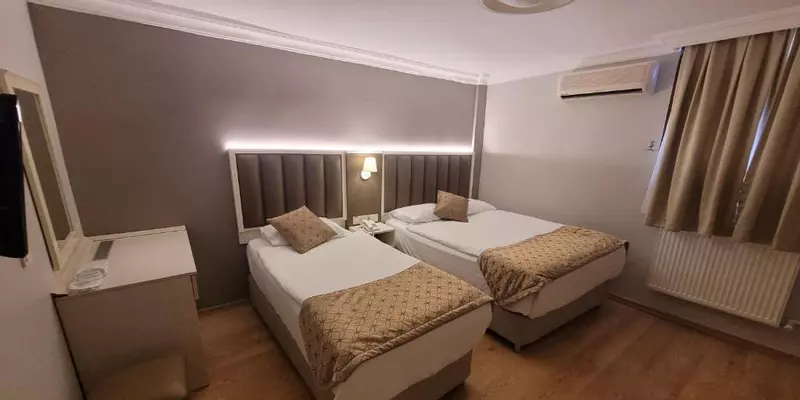 room_3553036f-1d5a-4d55-9df8-64e0c914e7e2.jpg