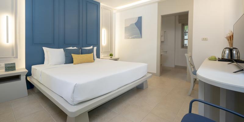 room_828b5cf7-0b9b-4f99-8c65-a2009acbce37