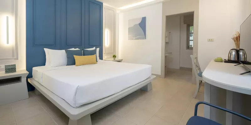 room_828b5cf7-0b9b-4f99-8c65-a2009acbce37