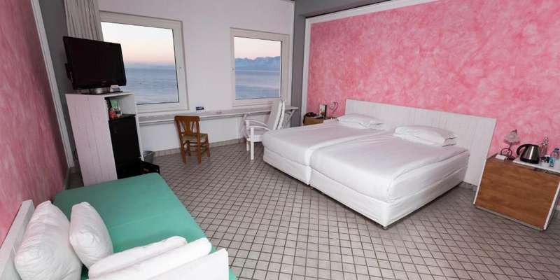 room_a5f63a15-b36e-4e4e-81c8-ee458c332255.jpg