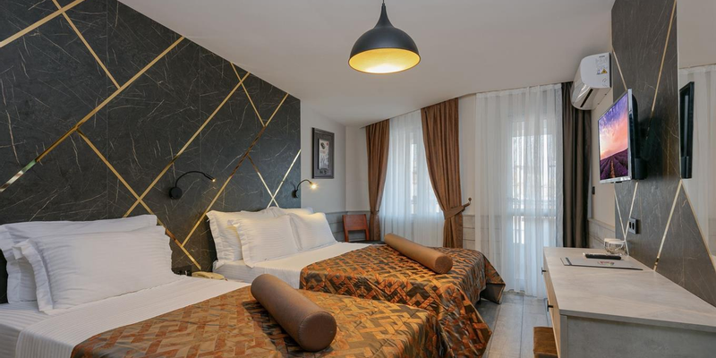 room_85000acb-4192-4442-aa61-f01fd04783eb