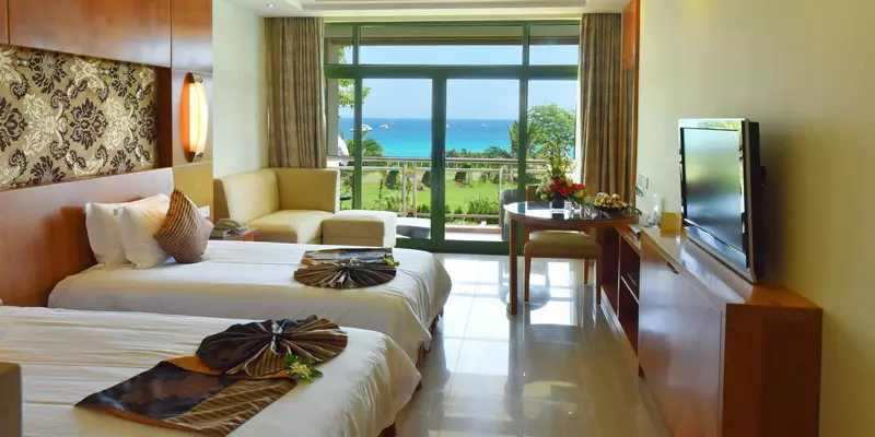 room_60ceeb75-1f3d-4096-8d6f-3e9298598f82
