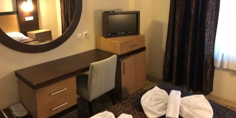 room_ad0dbd16-3bad-40b3-b6f5-6f35622307a7.jpg