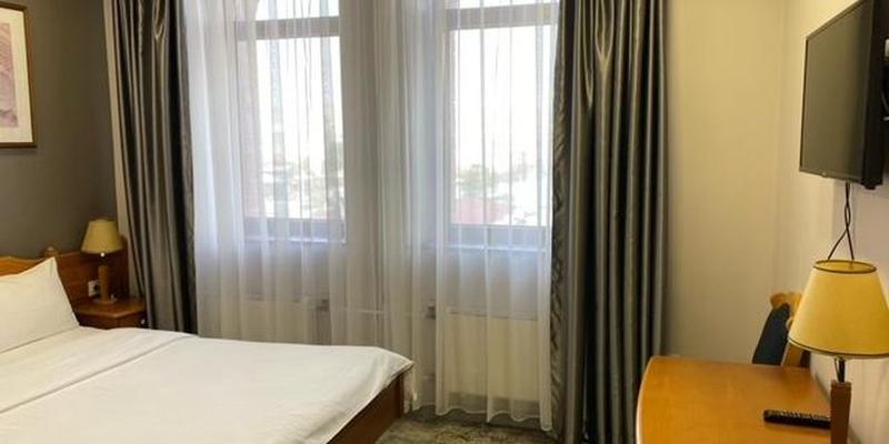 room_1dfae372-dfe9-4ff7-b756-2bda5112cdf4.jpg