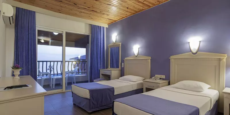 room_1aba482e-daea-41a2-8fb9-e9d455db5376