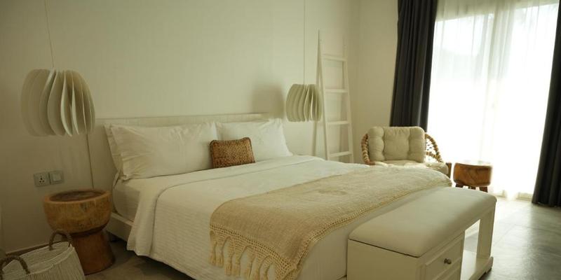 room_37dacc95-9e00-4855-bf5d-56e2f6a4cd29
