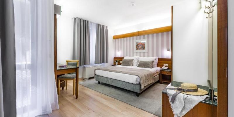 room_ca0a85a3-7a93-4eda-8340-de8bf7aeba5f.jpg