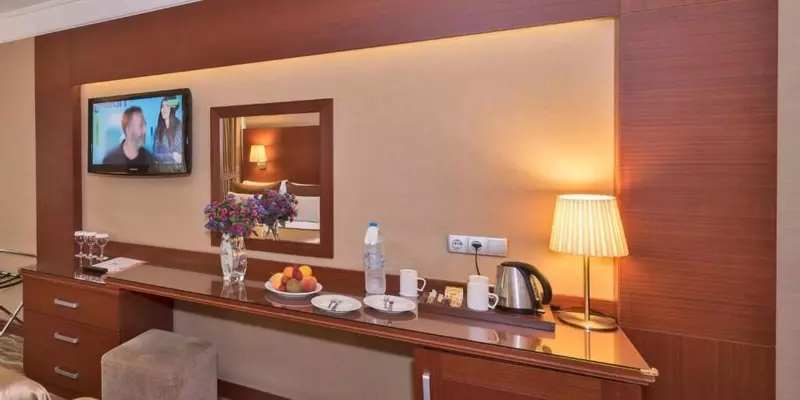 room_cccbaec9-700b-4c5b-8c11-3aed81e2df5b.jpg
