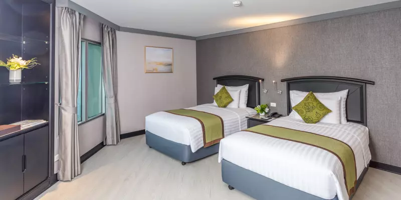 room_7059b205-c9a4-441d-9f1f-7e882155ca4b