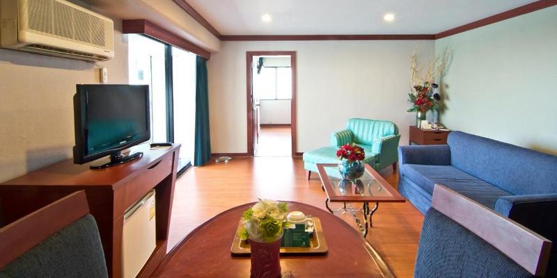 room_4a5eb135-7b20-403c-b414-1a612b3d03ef.jpg