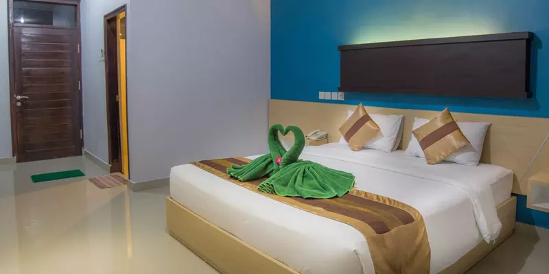 room_caf6e72d-6dec-4605-a848-9d643fd2d7f0.jpg