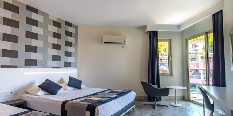 room_0a1b9614-6ed3-479f-aed3-ec6fb091b3d0
