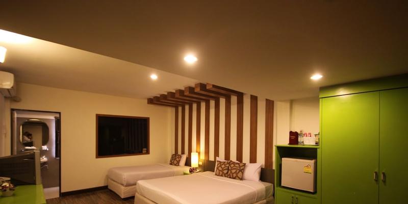 room_9fb3db6b-66b8-4fa1-81e5-d3a02e3e6fe2.jpg