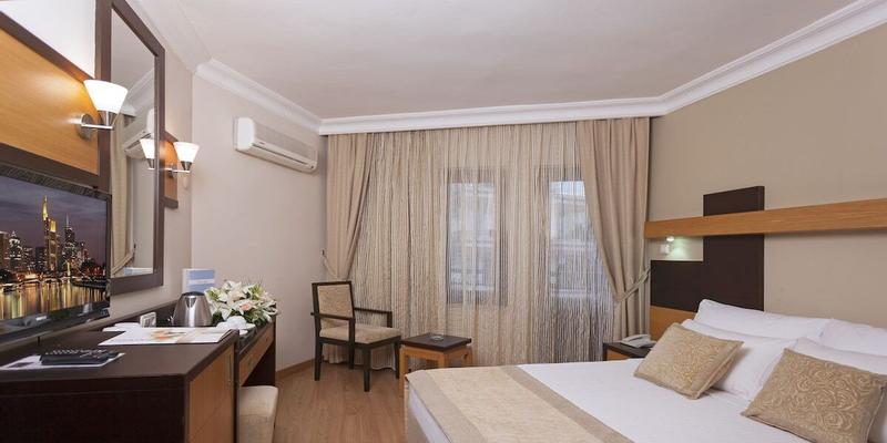 room_ac461e82-1678-4c69-afda-0fd7c655802a