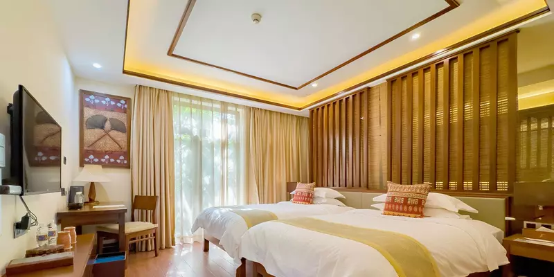 room_d504cc09-96bf-4e7d-8d68-6c6e78a5c0b6