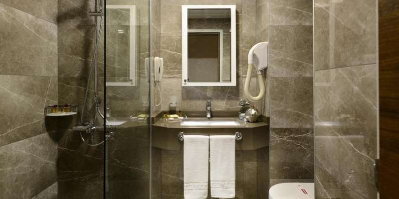 room_b89f6656-6805-4ea4-b0d2-90d52108f8e2.jpg