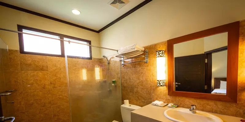 room_6dd6fb53-c129-4bfd-8658-851ce2d6b8c0.jpg