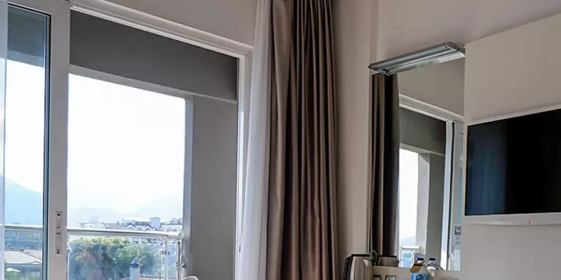 room_4c91415c-9b06-4209-b066-beb6f84c9295