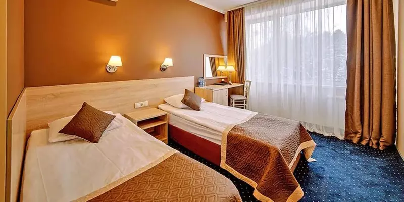 room_664fd80d-3bc5-4302-8927-1d92cf654a5b