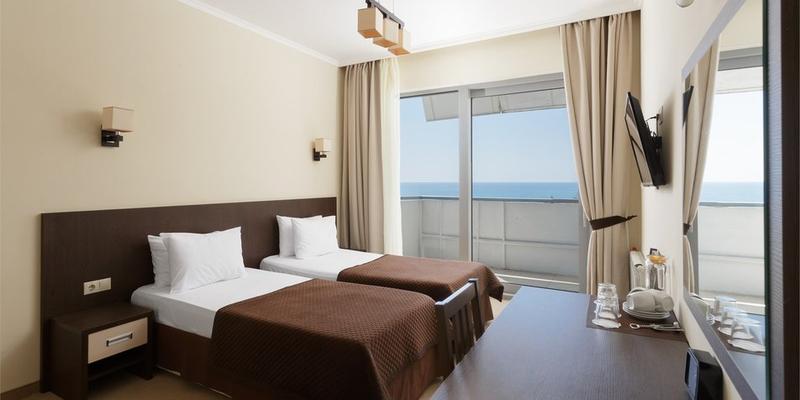 room_3d46afc6-0806-49ef-884f-e236ba729d7e