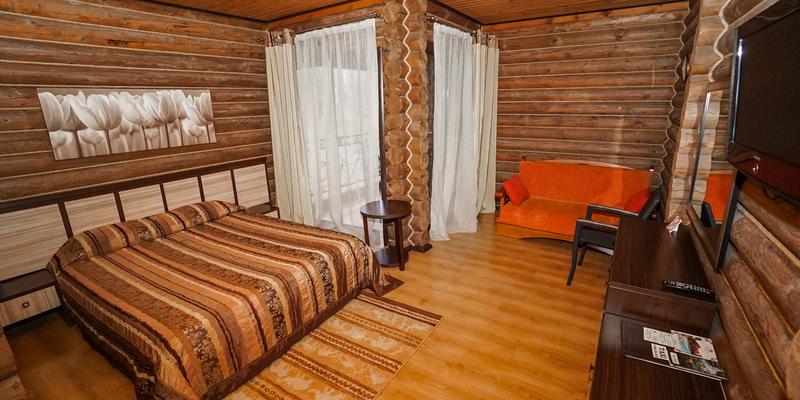 room_04c4c20e-cd25-4475-9dd3-1794cd0beb7d