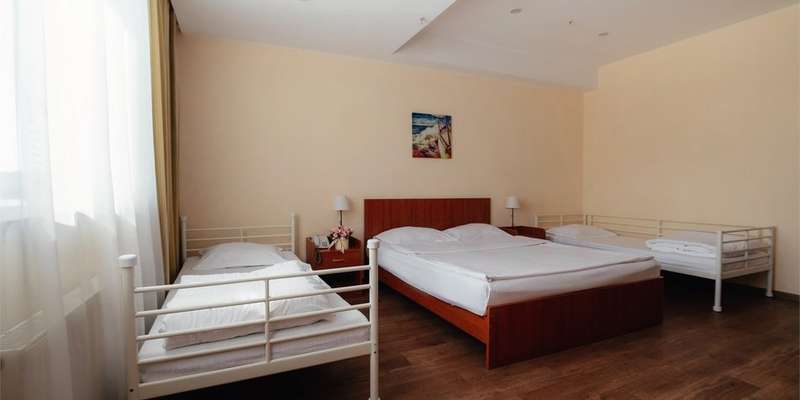 room_37891b0d-7032-441d-bacf-02a9203087e6.jpg