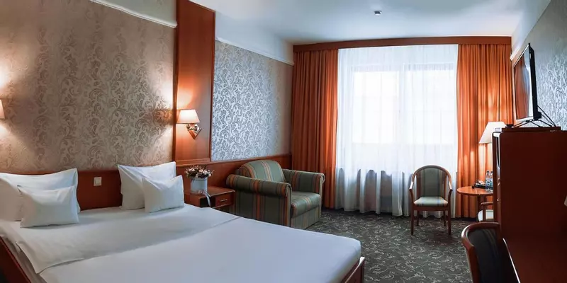 room_07add080-5c3d-4ef6-9ca1-c247f575d904.jpg