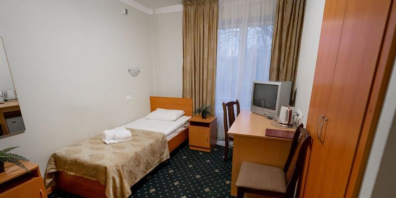 room_40e1f6a2-6c02-4af7-b202-f573bab4f90e.jpg
