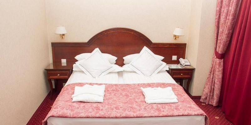 room_a4e55e37-2d5d-482b-bea4-d1226cc0afce.jpg