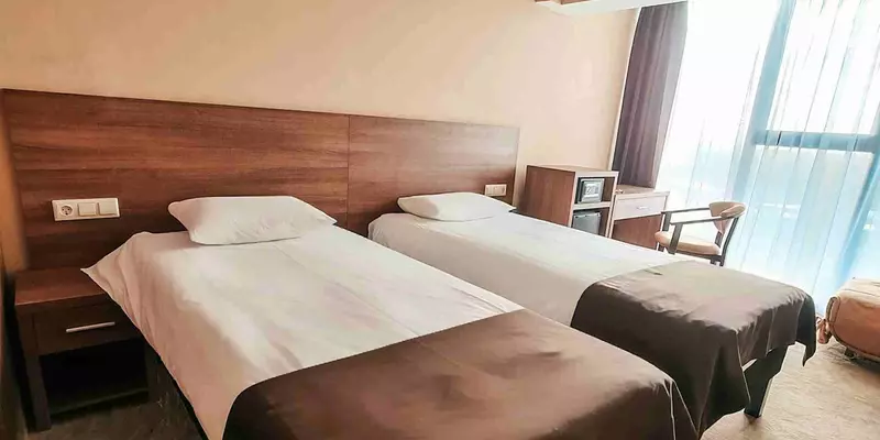 room_fa458eb0-41ec-4985-ac39-ee77cda45d86