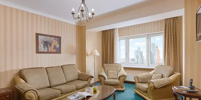 room_ea11d67c-2a32-402f-be69-0ccd845ca1cd.jpg