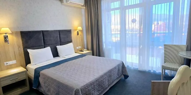 room_2f9b2c00-aaf2-456f-abde-a67dfa361592.jpg