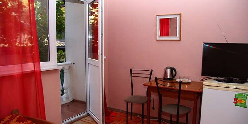 room_9735fcb6-e055-4506-a2e1-a6730de2aa36