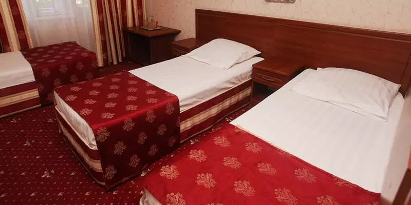 room_93aae3f4-0b47-4a2f-9b5b-74a0173580bf.jpg