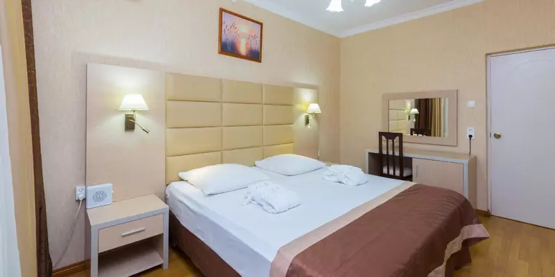room_41c7f0fb-7570-48e4-a7d6-755f9a8128d6