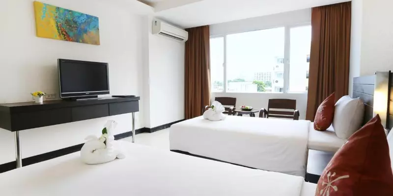 room_6c8a81e2-dda2-4988-af2b-e95a640e435b.jpg